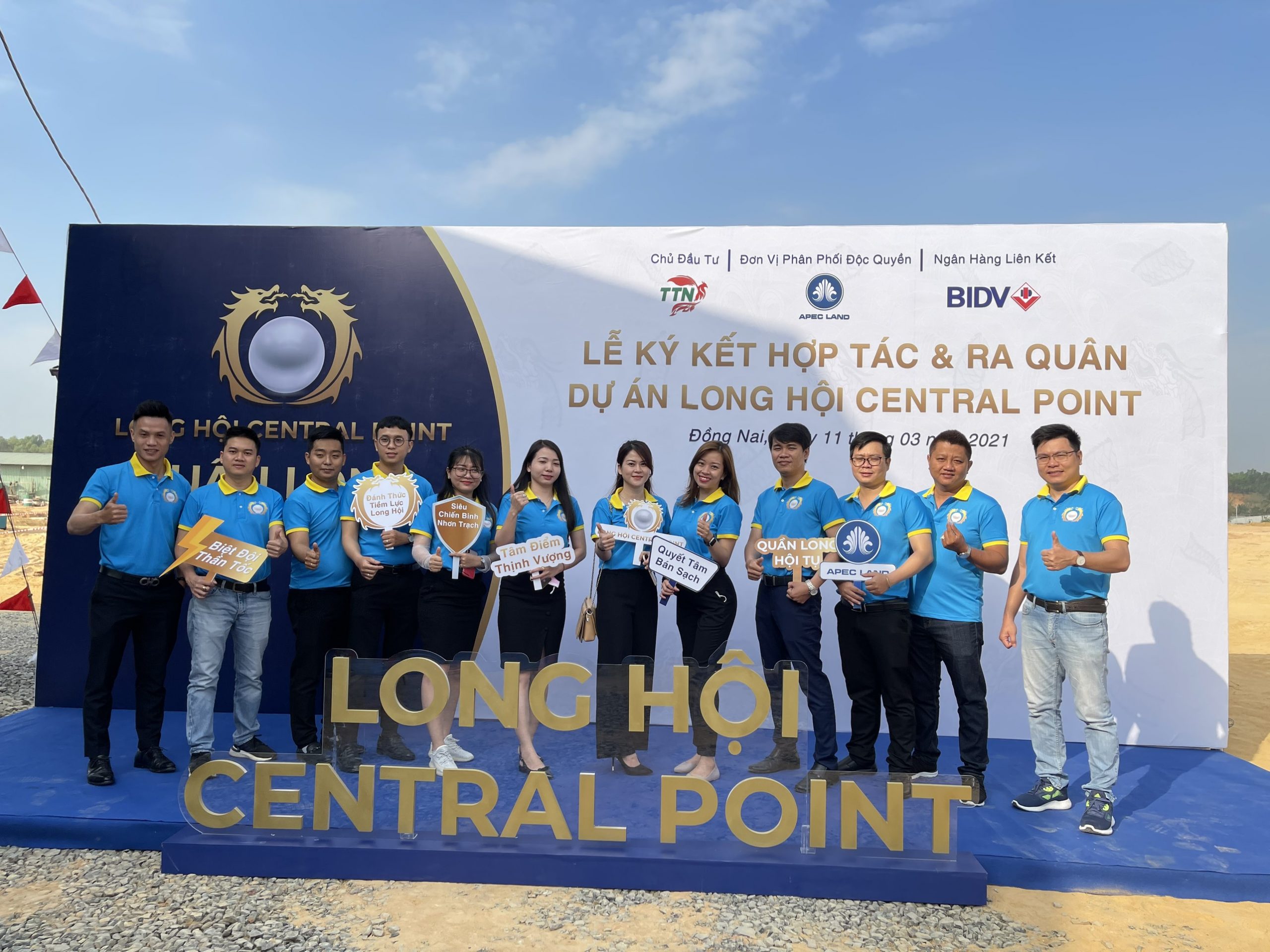 Lễ ký kết hợp tác giữa các đơn vị phân phối độc quyền và chủ đầu tư dự án Long Hội Central Point